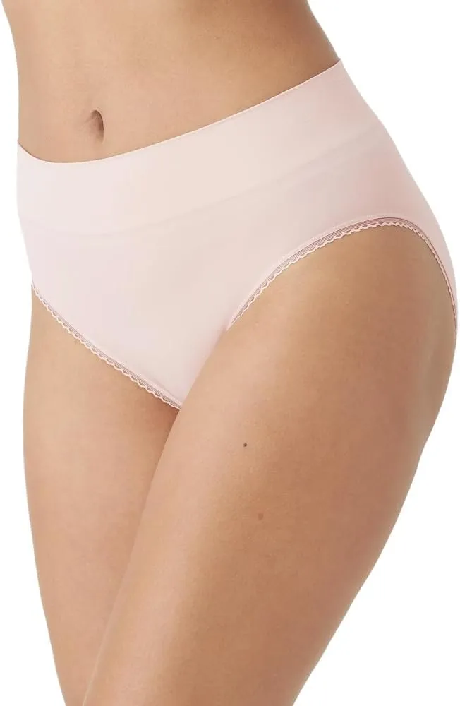 Wacoal Women's Feeling Flexible Seamless Hi Cut Panty