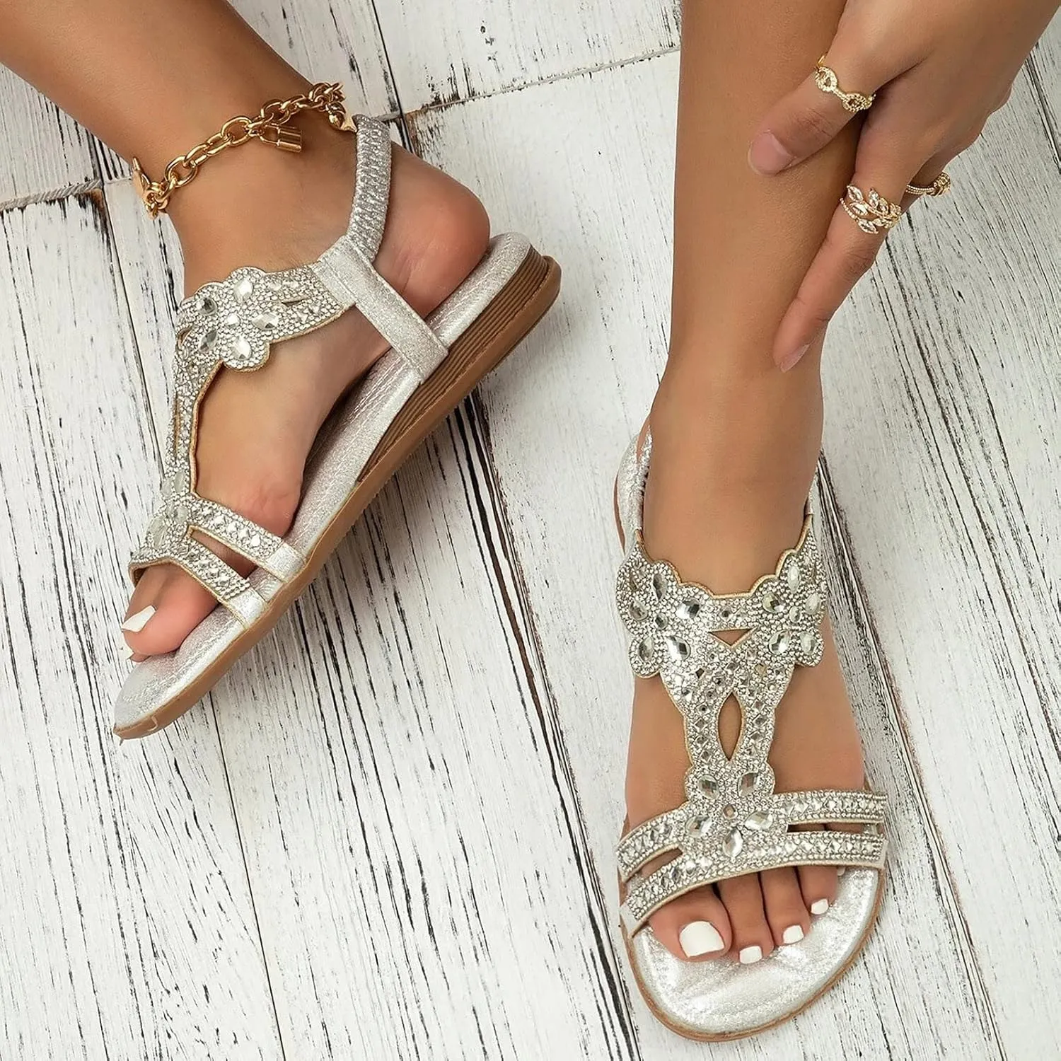 Women's Flat Sandals Summer Beach Sandal Bohemia Shoes T-Strap Rhinestone Beaded Fashion Floral Shoe Sparkle Slides