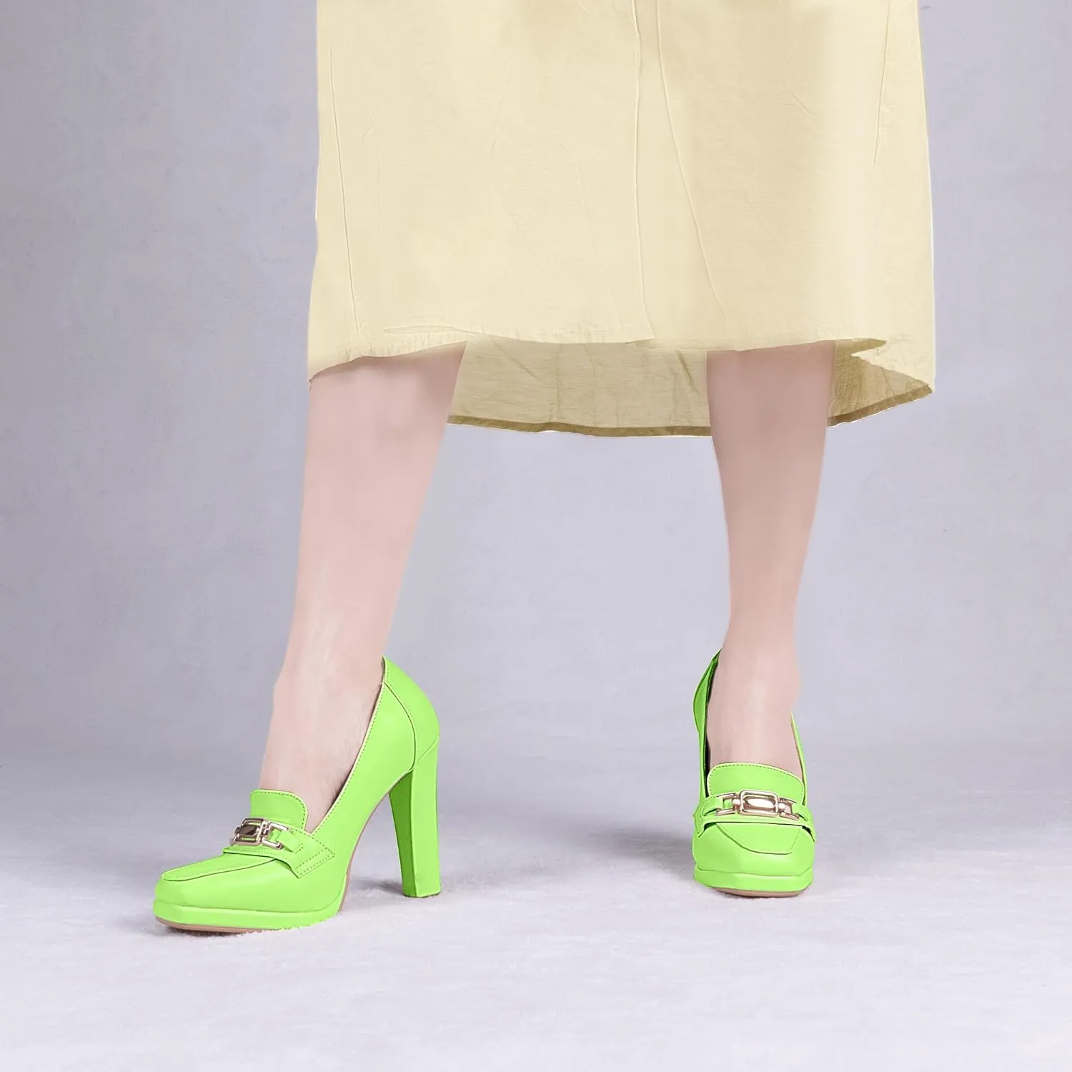 Women's High Heels Dress Shoes Plafrom Closed Toe Slip On Chunky Heels Pumps