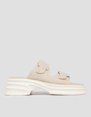 Yongki Komaladi Velcro Sepatu Sandal Wedges Wanita